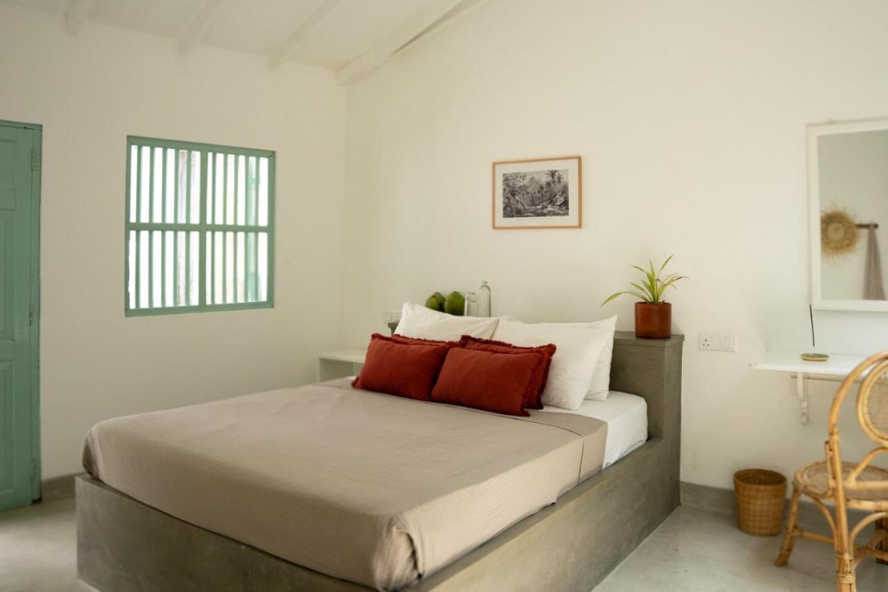 Water'S Edge Villa Ahangama Chambre photo